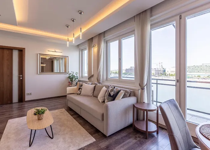 Apartmán Luxury With A Beautiful View For The Danube River
