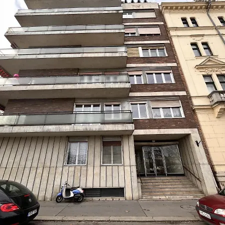 아파트 Luxury With A Beautiful View For The Danube River 부다페스트
